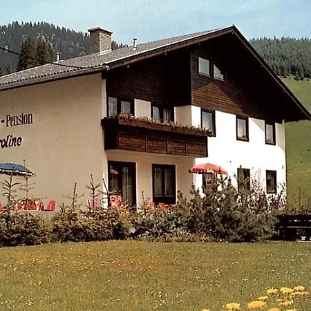 Gästehaus-pension Caroline *
