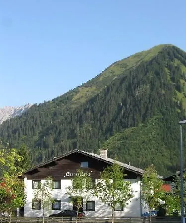 Gästehaus-pension Caroline * Berwang